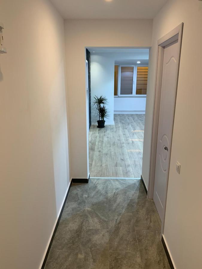 Apartment City Center Питещ Екстериор снимка