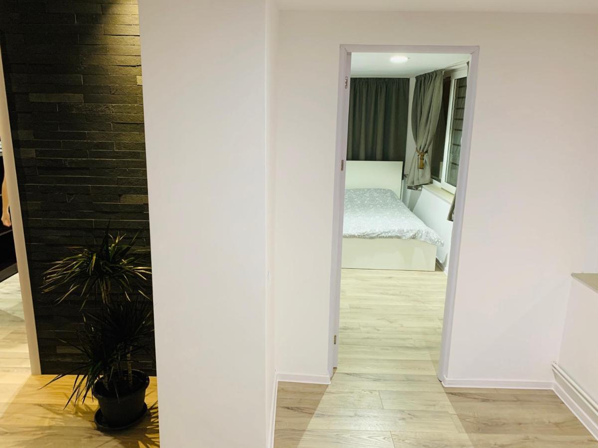 Apartment City Center Питещ Екстериор снимка