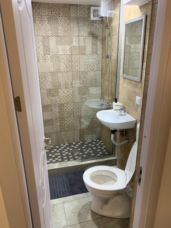 Apartment City Center Питещ Екстериор снимка